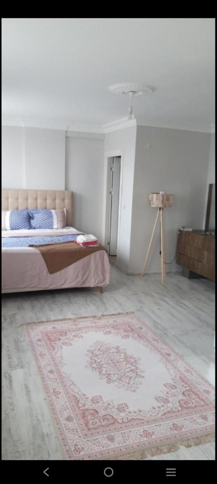 Ahmet Teacher Hotel, 5 Minutes From The Airport Arnavutkoy エクステリア 写真