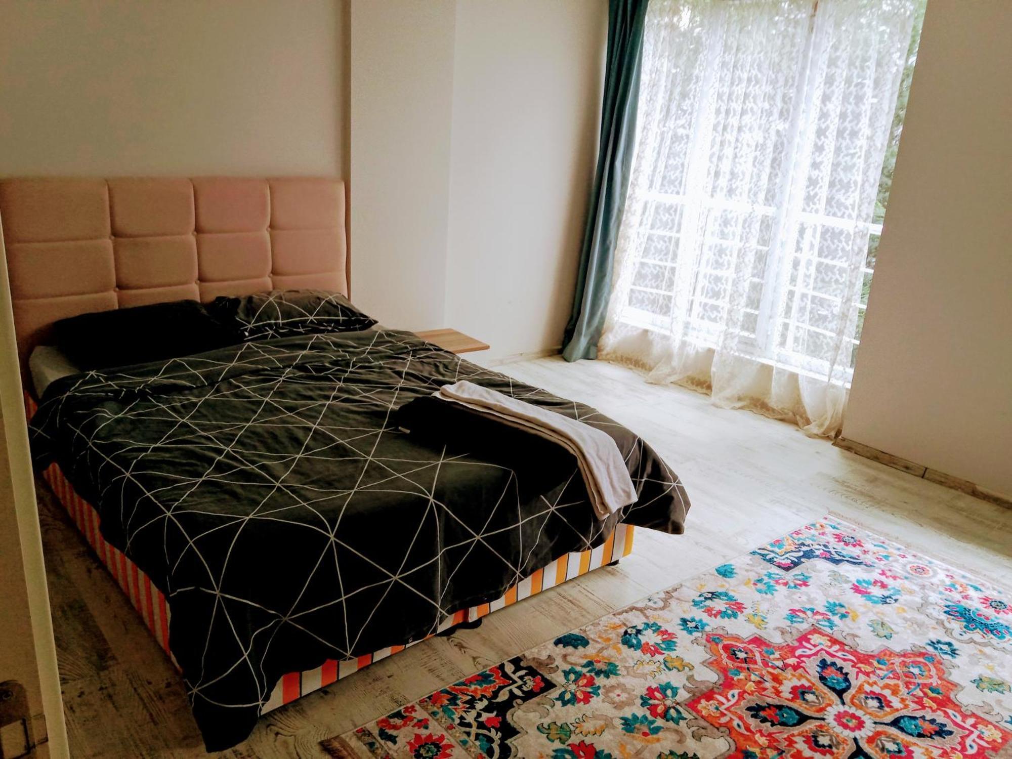Ahmet Teacher Hotel, 5 Minutes From The Airport Arnavutkoy エクステリア 写真